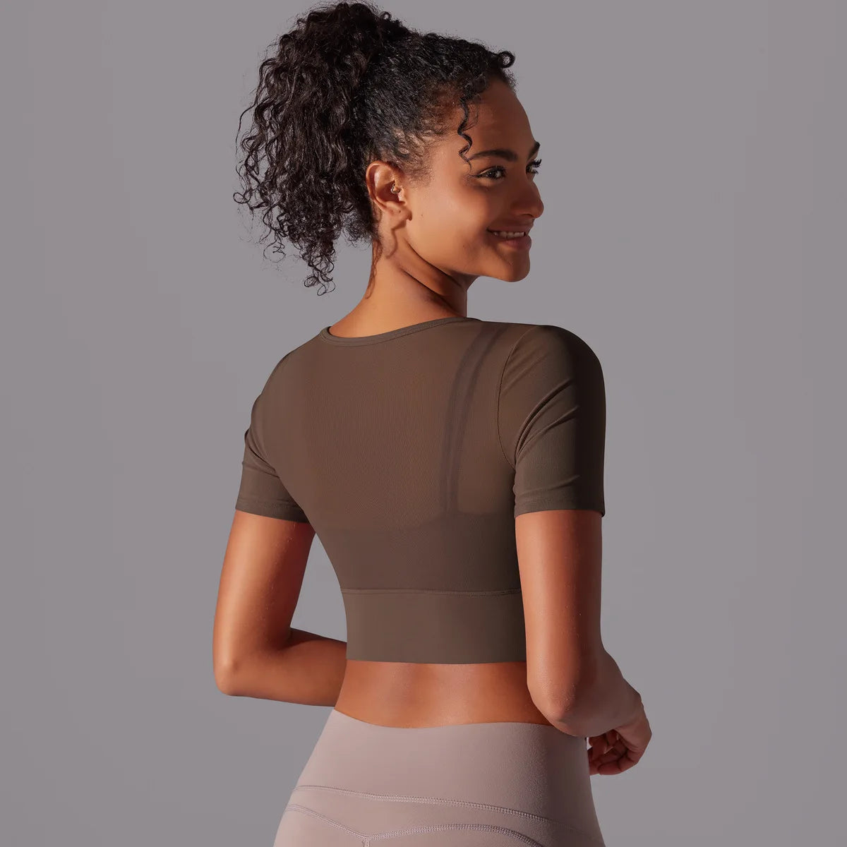 Casual Women's Running Clothing Quick Dry Sports Mesh Short Sleeve Fitness Yoga Top Breathable Luxury Crop Tops for Women