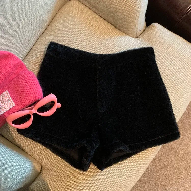 Short en Fausse Fourrure pour Femme, Vêtement Décontracté, Couleur Unie, Taille Haute, Collection Automne Hiver