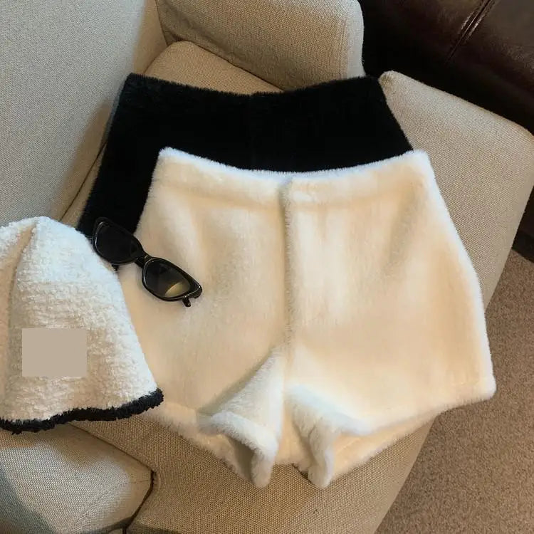 Short en Fausse Fourrure pour Femme, Vêtement Décontracté, Couleur Unie, Taille Haute, Collection Automne Hiver